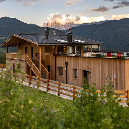 Stillehof - Ferienwohnungen Auf Dem Bauernhof- Suedtirol Bressanone Exterior photo